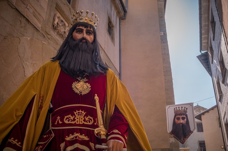 Publicació de la història dels gegants i bestiari de la ciutat