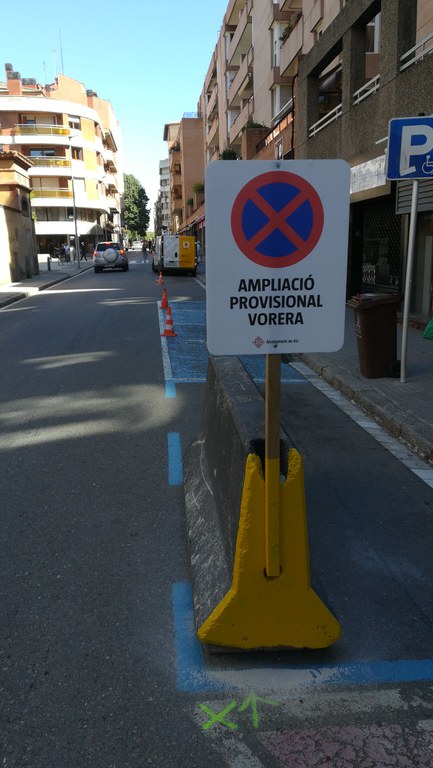 Adequació provisional de la via pública per facilitar la distància social