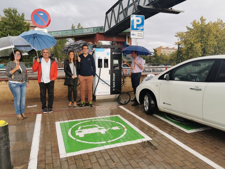 Implementació de nous punts de recàrrega de vehicles elèctrics
